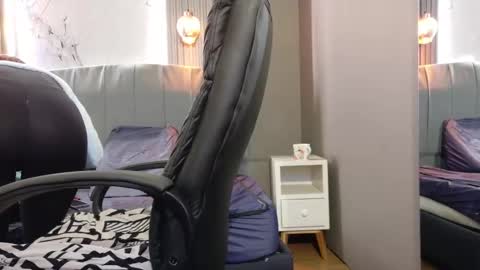 Engel online show from 15, 12, 2025