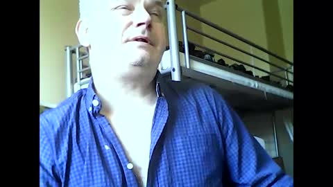 englishguysurrey online show from 19, 12, 2024