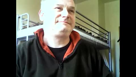 englishguysurrey online show from 3, 1, 2025
