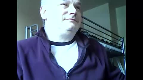 englishguysurrey online show from 11, 1, 2025