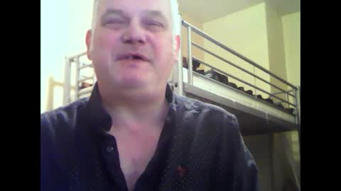 englishguysurrey online show from 22, 1, 2025