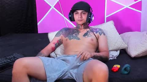 enjoymycock99 online show from 29, 3, 2026