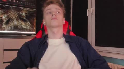 Snapshot of enkeer chatting on 23, 11, 2025 Enker online show from 23, 11, 2025