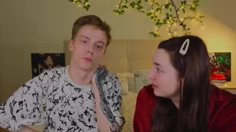 Snapshot of enkeer chatting on 15, 3, 2026 Enker online show from 15, 3, 2026