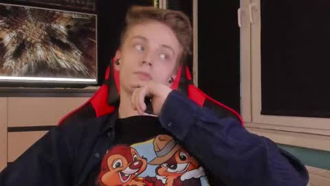 Snapshot of enkeer chatting on 26, 3, 2026 Enker online show from 26, 3, 2026