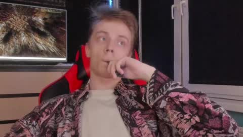 Snapshot of enkeer chatting on 7, 4, 2026 Enker online show from 7, 4, 2026