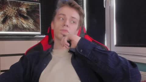 Snapshot of enkeer chatting on 12, 4, 2026 Enker online show from 12, 4, 2026