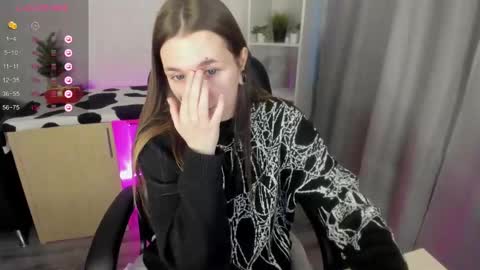 Snapshot of enn_allenn chatting on 26, 12, 2024 enn_allenn online show from 26, 12, 2024