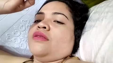 bustybaby30 online show from 8, 12, 2024