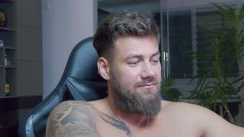 Erik online show from 17, 1, 2025