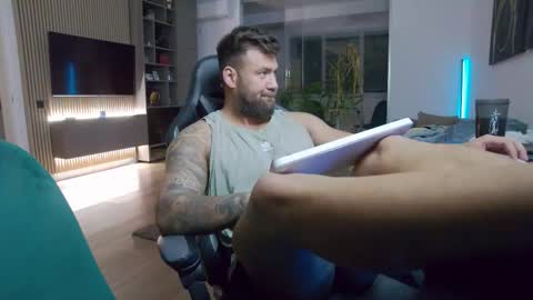 Erik online show from 26, 10, 2025