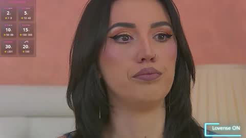 Snapshot of enyahazell chatting on 17, 10, 2025 enyahazell online show from 17, 10, 2025