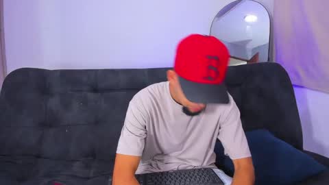 enyel_100 online show from 4, 6, 2026