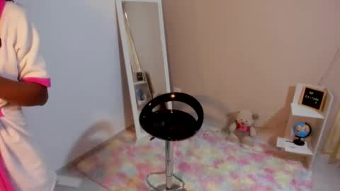 Angela online show from 12, 2, 2025