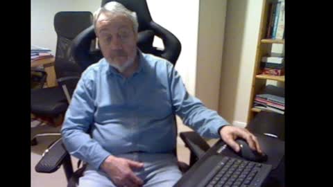 erasmus_d online show from 13, 12, 2024