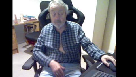 erasmus_d online show from 15, 1, 2025