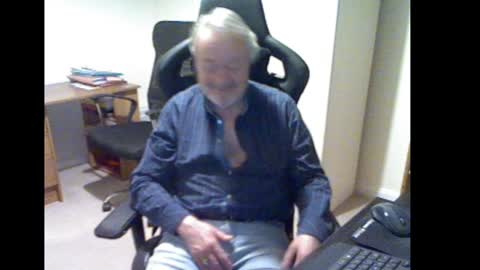 erasmus_d online show from 19, 1, 2025