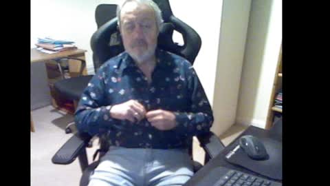 erasmus_d online show from 26, 1, 2025