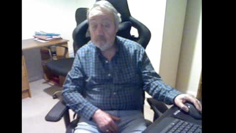 erasmus_d online show from 27, 1, 2025