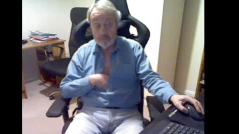 erasmus_d online show from 31, 1, 2025
