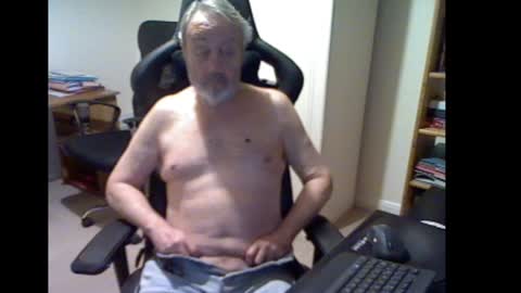 erasmus_d online show from 6, 2, 2025