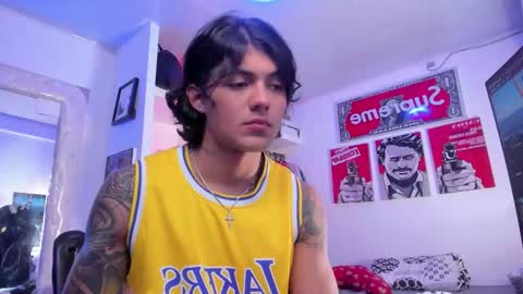 Snapshot of eren_blade_ chatting on 26, 10, 2025 Tht BOSS Eren online show from 26, 10, 2025