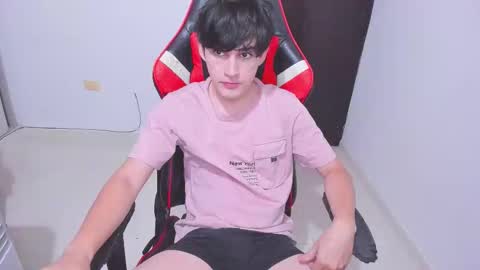 Snapshot of eren_tatakae chatting on 15, 1, 2026 eren_tatakae online show from 15, 1, 2026