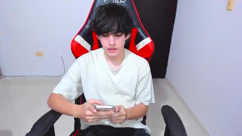 Snapshot of eren_tatakae chatting on 14, 2, 2026 eren_tatakae online show from 14, 2, 2026