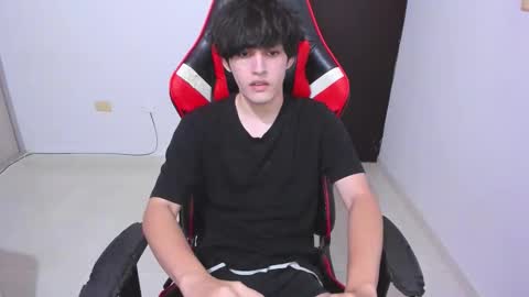 Snapshot of eren_tatakae chatting on 16, 2, 2026 eren_tatakae online show from 16, 2, 2026