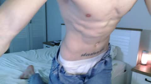Snapshot of eric_crush chatting on 7, 12, 2024 Eric Crush online show from 7, 12, 2024
