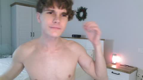 Snapshot of eric_crush chatting on 25, 12, 2024 Eric Crush online show from 25, 12, 2024