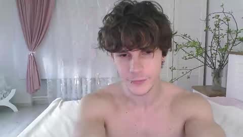 Snapshot of eric_crush chatting on 31, 3, 2026 Eric Crush online show from 31, 3, 2026