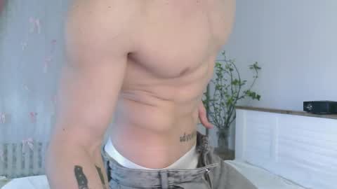Snapshot of eric_crush chatting on 1, 4, 2026 Eric Crush online show from 1, 4, 2026