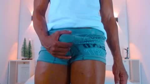Eric Latino online show from 6, 1, 2025