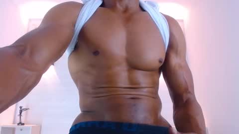 Eric Latino online show from 17, 1, 2025