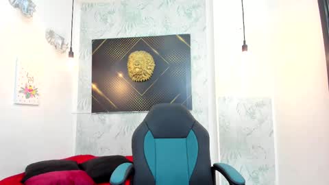 Snapshot of erick_zhimerman chatting on 23, 2, 2025   online show from 23, 2, 2025