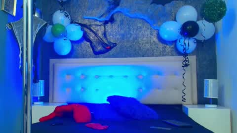 Snapshot of erick_zhimerman chatting on 24, 10, 2025   online show from 24, 10, 2025