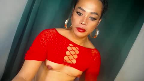 erika_madrigal online show from 4, 12, 2025