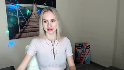 Snapshot of erikagavin chatting on 3, 3, 2025 Erika online show from 3, 3, 2025