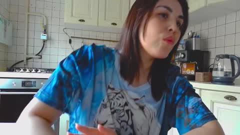 Snapshot of erikagloss chatting on 17, 11, 2025 ErikaGloss online show from 17, 11, 2025