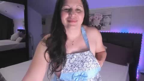 ErikaGold online show from 4, 4, 2026