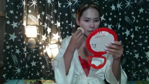 Erika online show from 25, 12, 2024