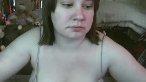 Snapshot of erikatwins chatting on 16, 5, 2026 Erika online show from 16, 5, 2026