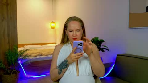 Erin online show from 10, 6, 2026