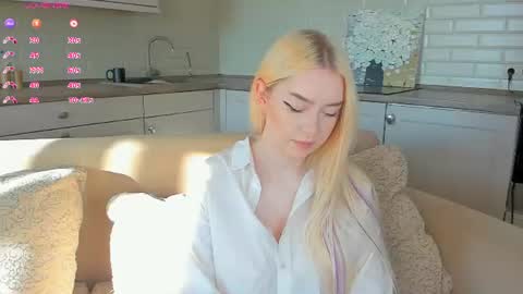 Snapshot of erlenbayer chatting on 5, 7, 2026 Chanel online show from 5, 7, 2026