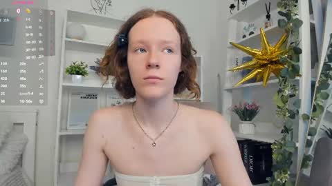 Snapshot of erline_may chatting on 18, 6, 2026 Sofia online show from 18, 6, 2026