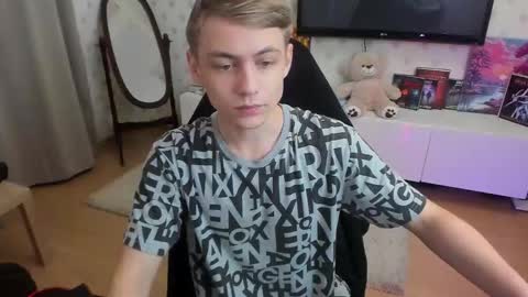 Max online show from 28, 9, 2025