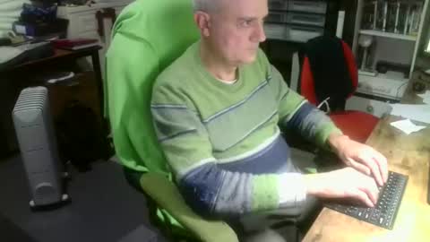 ernello online show from 25, 10, 2025