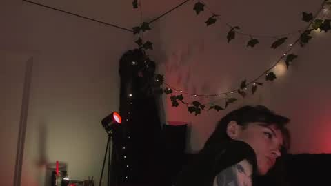 erohaze online show from 2, 7, 2026
