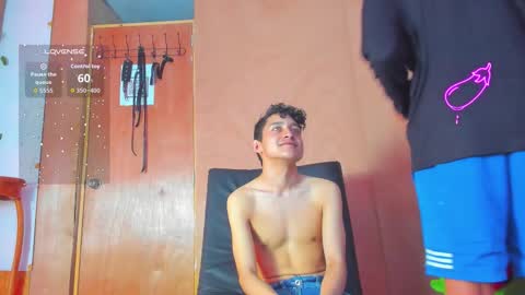 Snapshot of eros_fang chatting on 27, 9, 2025 eros_fang online show from 27, 9, 2025